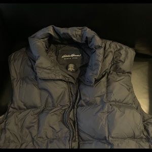 Men’s Eddie Bauer puffer vest